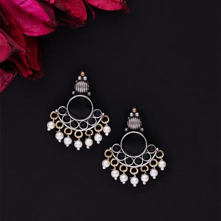 Oxidised Delicate Earring With 2 Tone Plating