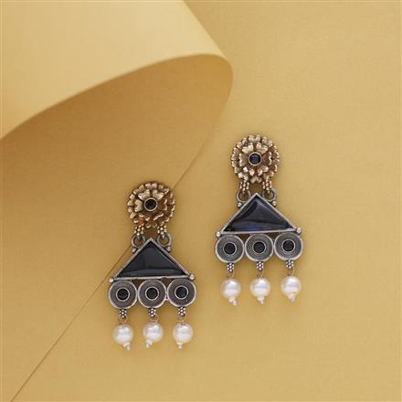 Oxidised Delicate Earring With 2 Tone Plating