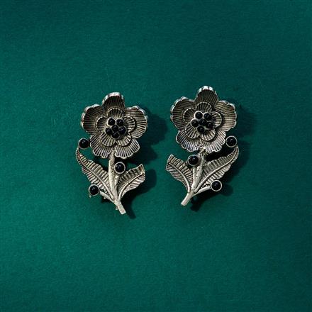 Classic Earring With Oxidised Plating