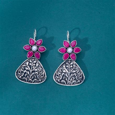 Delicate Earring With Oxidised Plating