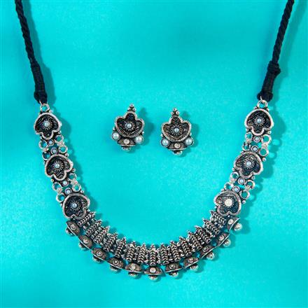 Classic Necklace With Oxidised Plating