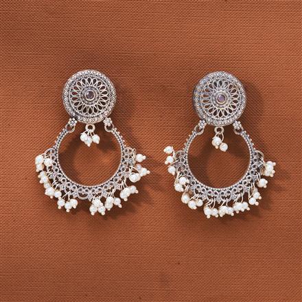 Pearl Earring With Oxidised Plating