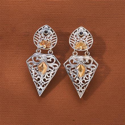 Oxidised Delicate Earring With 2 Tone Plating