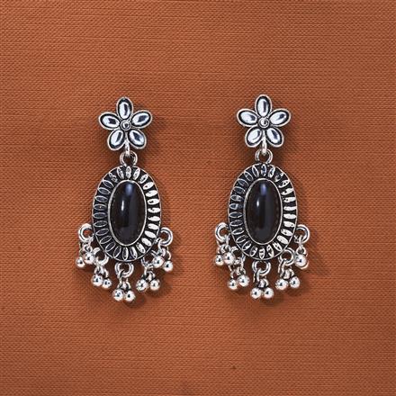 Delicate Earring With Oxidised Plating