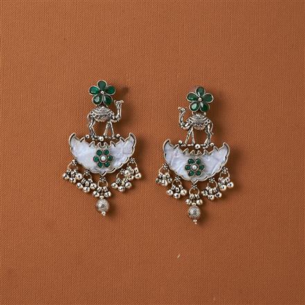 Mother Of Pearl Earring With Oxidised Plating