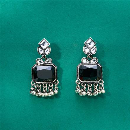 Stone Earring With Oxidised Plating