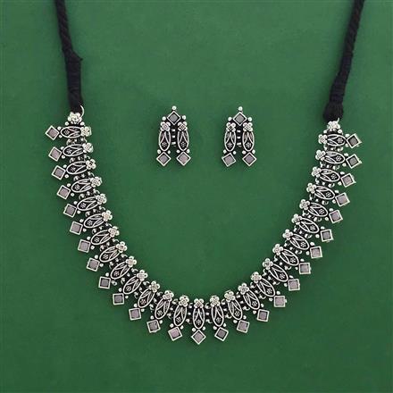 Classic Necklace With Oxidised Plating