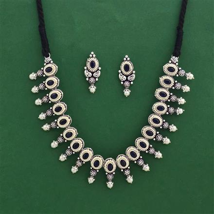 Pearl Necklace With Oxidised Plating