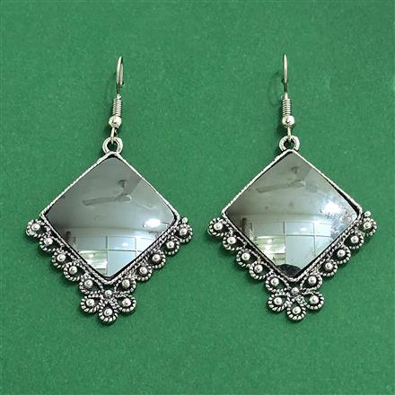 Classic Earring With Oxidised Plating
