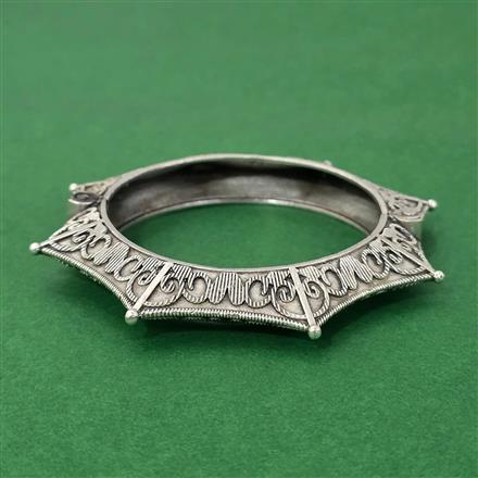Openable Kada With Oxidised Plating