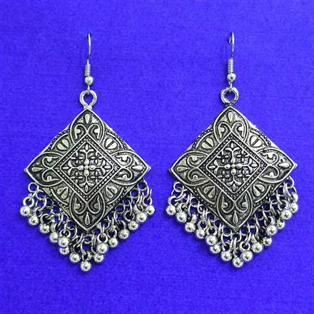 Classic Earring With Oxidised Plating