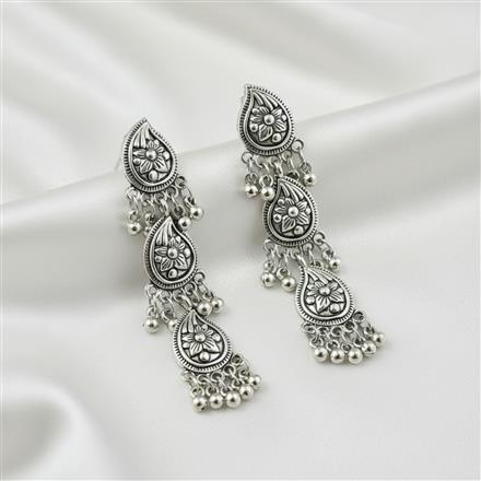 Long Earring With Oxidised Plating