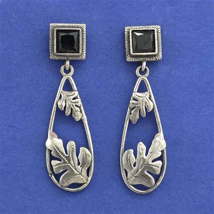Oxidised Classic Earring With Oxidised Plating
