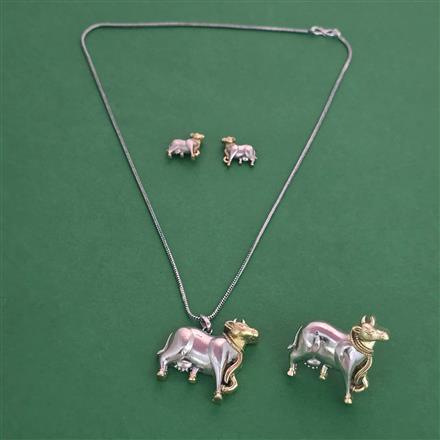 Oxidised Classic Pendant Set With 2 Tone Plating