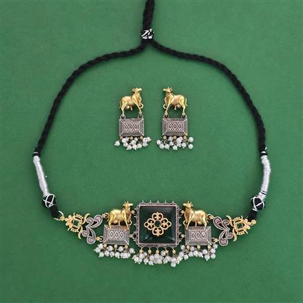 Oxidised Pearl Necklace With 2 Tone Plating