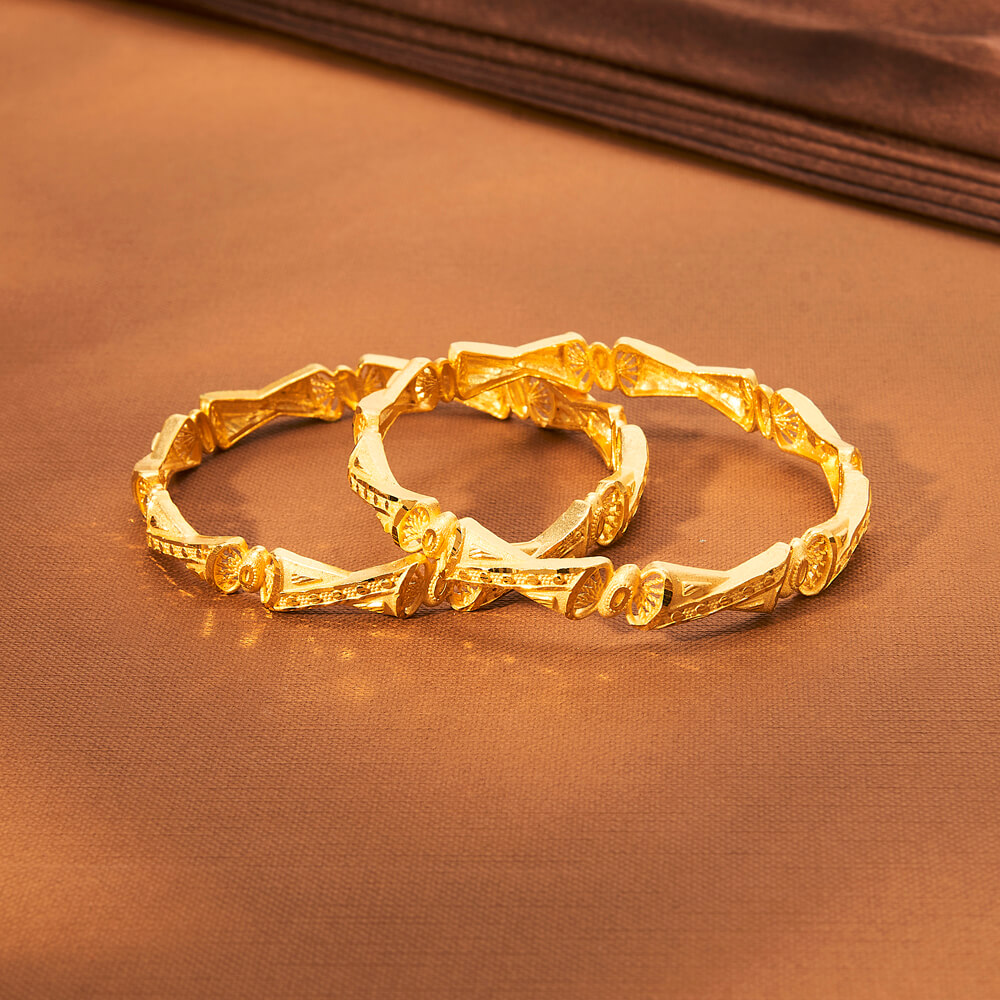 Buy Antique Plain Gold Bangles With Gold Plating 900487 Kanhai