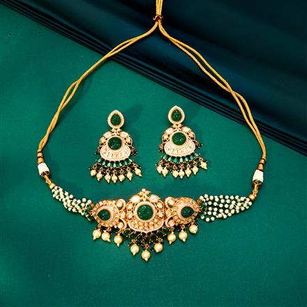 Kundan Moti Necklace With Gold Plating