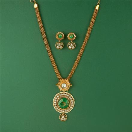 Antique Classic Pendant Set With Matte Gold Plating