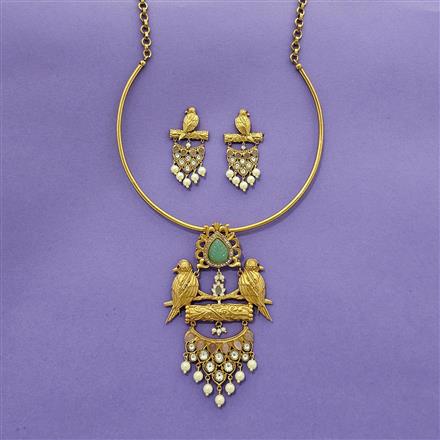 Kundan Classic Necklace Set With Matte Gold Plating
