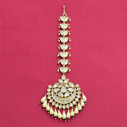 Kundan Moti Tikka With Carat Plating