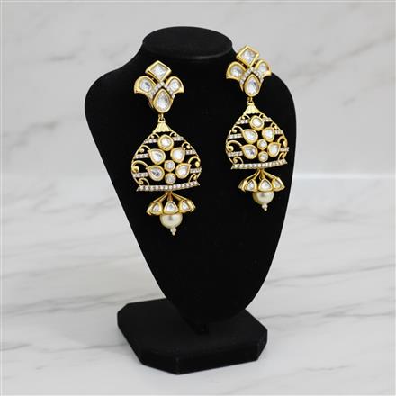 Kundan Moti Earring With Victorian Plating