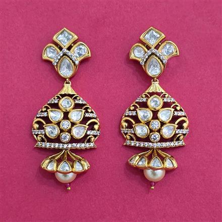 Kundan Moti Earring With Victorian Plating