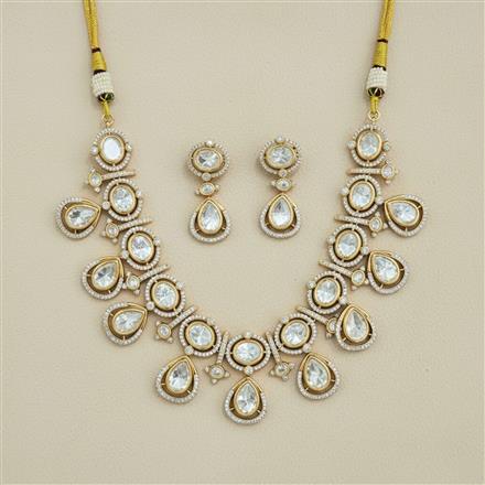 Kundan Classic Necklace With Carat Gold Plating