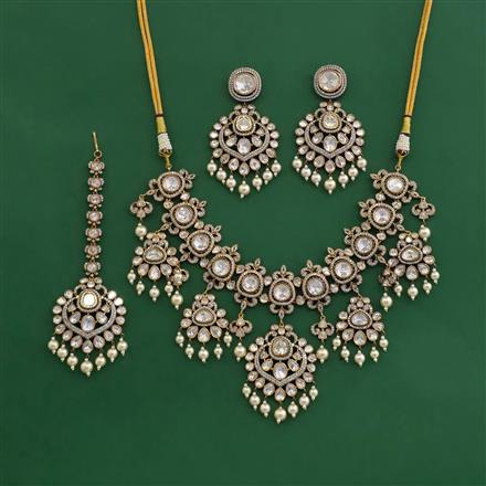 Kundan Moti Necklace Set With Victorian Plating