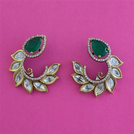 Kundan Classic Earring With Victorian Plating