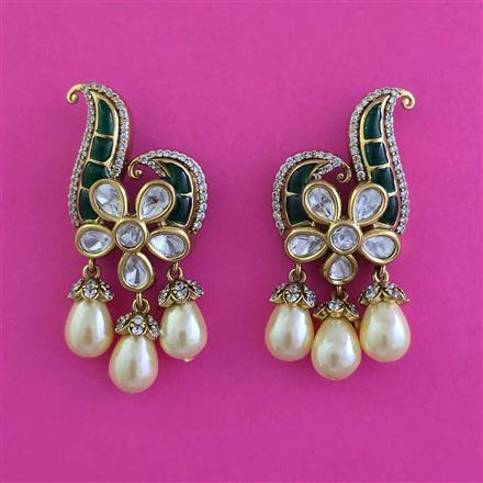 Kundan Moti Earring With Victorian Plating