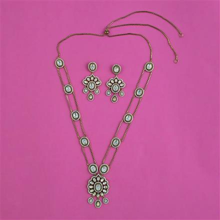 Kundan Classic Pendant Set With Victorian Plating