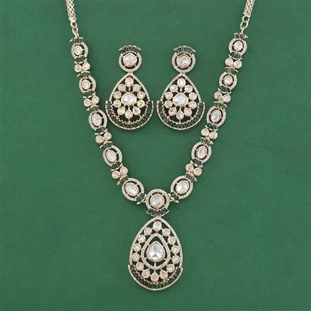 Antique Classic Necklace With Carat Plating