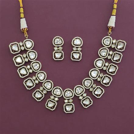 Kundan Classic Necklace With Mehndi Plating